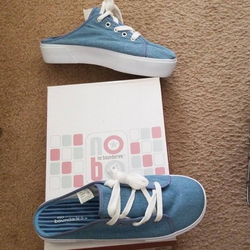 Sneakers